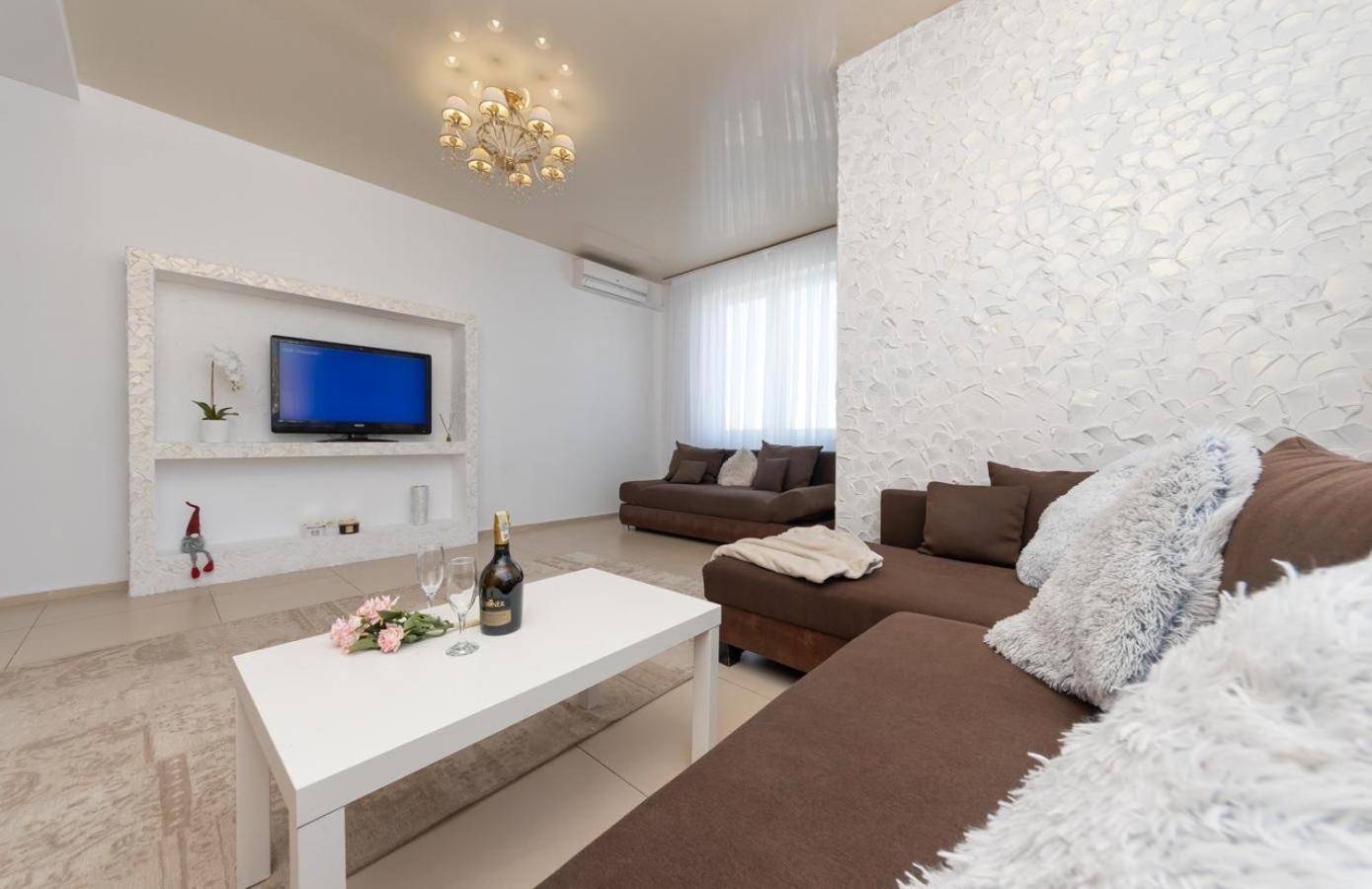 Apartment Obolon Natalka Park Kiev Ngoại thất bức ảnh